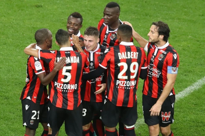Les joueurs de Nice après avoir marqué face à Lyon le 14 octobre 2016 en match de Ligue 1 à l'Allianz Riviera