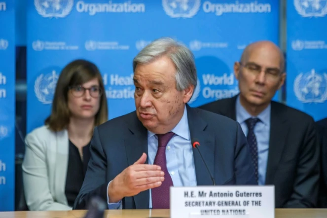 Le secrétaire général de l'ONU, Antonio Guterres, évoque le Covid-19 lors d'une visite à l'Organisation mondiale de la Santé à Genève le 24 février 2020.
