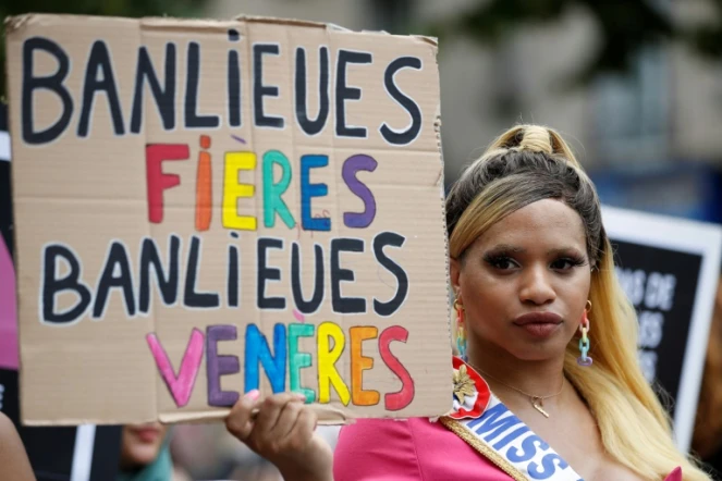 Une participante à la "marche des fiertés des banlieues", à Saint-Denis, en Seine-Saint-Denis, le 4 juin 2022