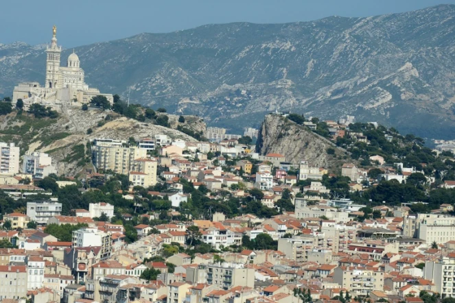 Vue aérienne de la ville de Marseille