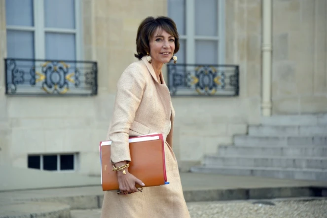 La ministre des Affaires sociales et de la Santé Marisol Touraine à la sortie du conseil des ministres le 23 septembre 2015 à l'Elysée à Paris