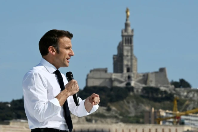 Le président-candidat Emmanuel Macron lors d'un meeting à Marseille le 16 avril 2022