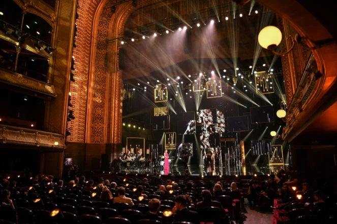 Au théâtre du Châtelet, à Paris le 21 juin 2020, lors de la cérémonie des Molières 2020, qui doit être diffusée le 23 juin