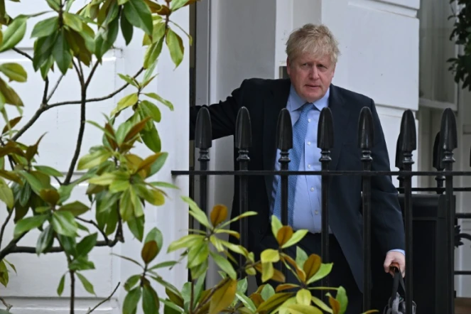 L'ex-Premier minitre britannique Boris Johnson quitte son domicile londonien, le 22 mars 2023 