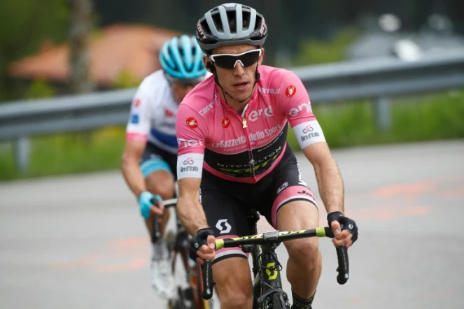 Le Britannique Simon Yates, leader du Giro, lors de la 15e étape qu'il a remportée, le 20 mai 2018 à Sappada  