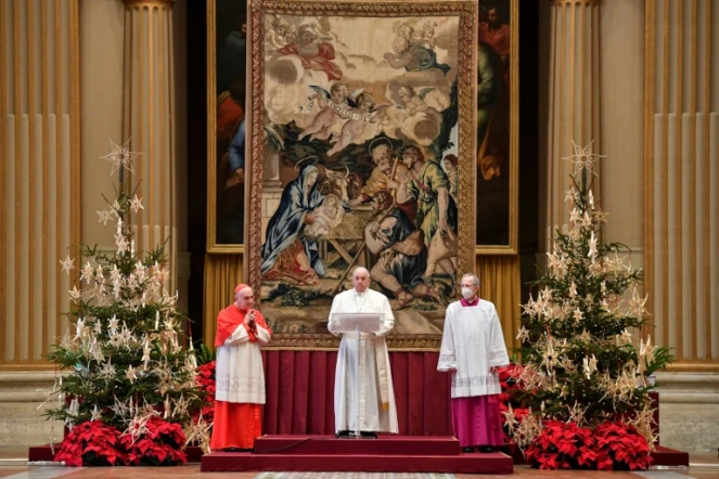Le pape François (c) lors de son traditionnel message de Noël, le 25 décembre 2020 au Vatican