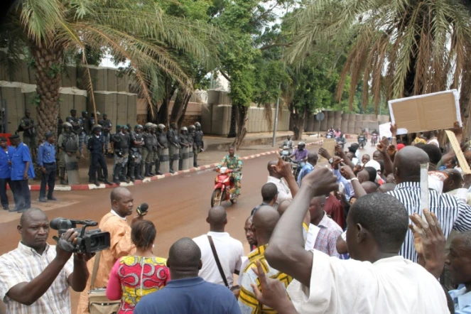 La France et le Mali ont suspendu la délivrance des visas par les services consulaires respectifs à Bamako et à Paris