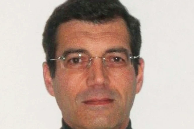 Photo non datée, diffusée le 23 avril 2011, de Xavier Dupont de Ligonnes, soupçonné d'avoir tué sa femme et leurs quatre enfants à Nantes