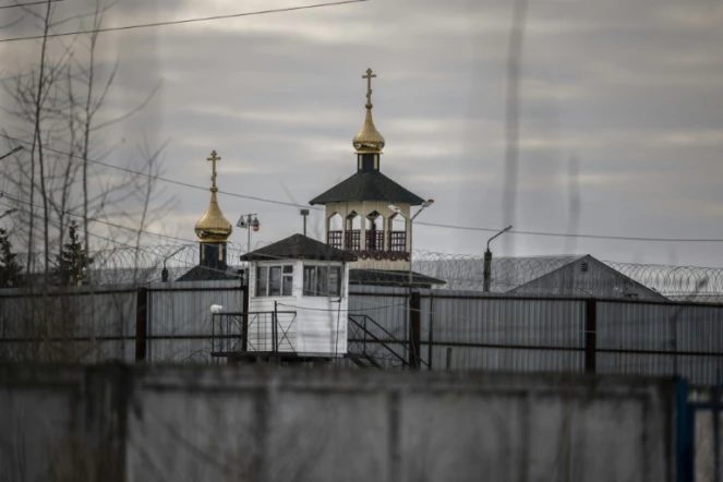 Une église orthodoxe dans l'enceinte de la colonie pénitentiaire où a été transféré l'opposant Alexeï Navalny, le 1er mars 2021  à Pokrov, en Russie