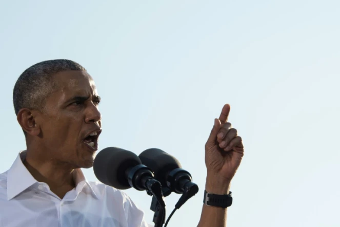 Barack Obama lors d'un discours le 2 novembre 2016 à Chapel Hill en Caroline du Nord