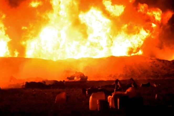 Un incendie meurtrier a affecté un oléoduc où des habitants venaient voler de l'essence, à Tlahuelilpan au Mexique le 19 janvier 2019