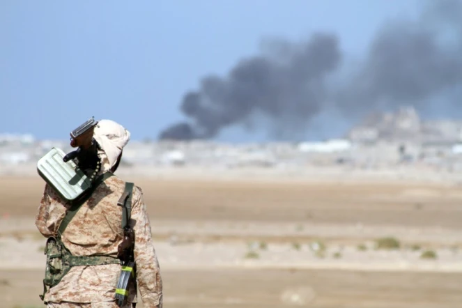 Un soldat des forces gouvernementales du Yémen, le 11 janvier 2017 à Dhubab