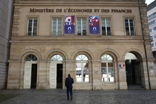 Le déficit public de la France s'envolerait à 5,6% du PIB en 2023, selon de récentes prévisions de Bercy mises au jour jeudi par le rapporteur général de la commission des Finances du Sénat Jean-François Husson