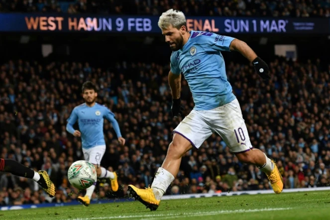 Le buteur argentin de Manchester City Sergio Agüero contre Manchester United en demi-finale retour de Coupe de la Ligue anglaise, le 29 janvier 2020 à l'Etihad Stadium de Manchester