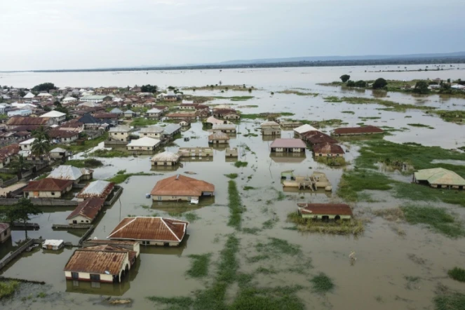 Des maisons submergées dans le district d'Adonkolo, à Lokoja, au Nigeria, le 12 octobre 2024, après la crue de deux grands fleuves