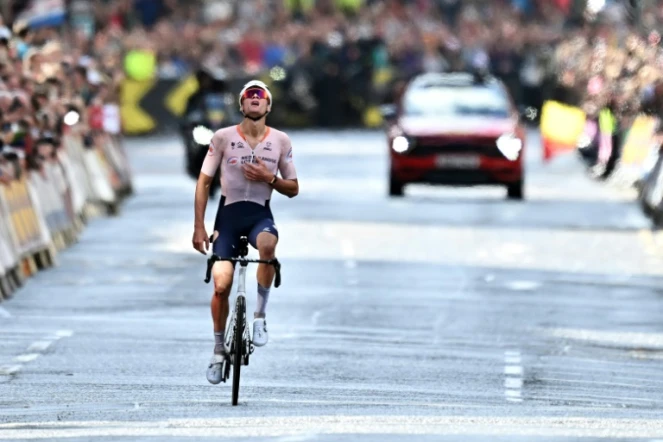 Le Néerlandais Mathieu van der Poel, sacré champion du monde, le 6 août 2023 à Glasgow