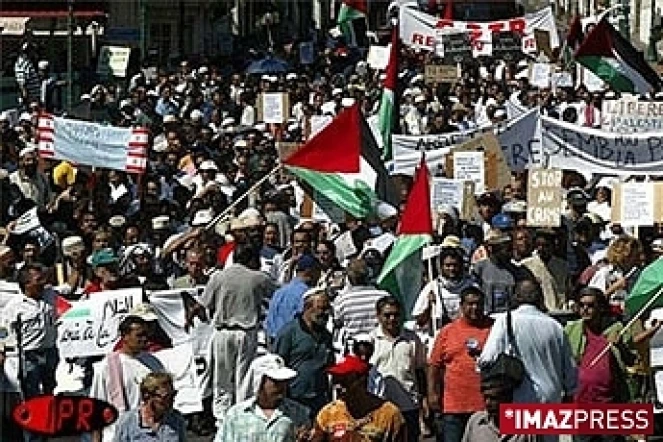 Vendredi 30 janvier 2009 : le collectif Réunion-Palestine avait fait descendre un millier de personnes dans les rues de Saint-Denis en avril 2002