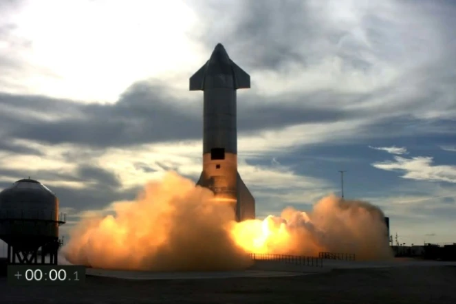 Le prototype SN10 de la fusée Starship de SpaceX, le 3 mars 2021 à Brownsville, au Texas