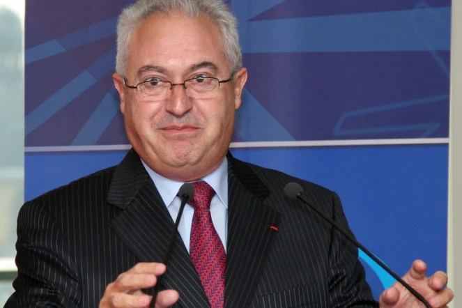 Guy Cotret, l'actuel président de l'AJ Auxerre et nouveau président de l'UCPF, le syndicat historique des clubs, photographié ici le 20 octobre 2008 à Paris