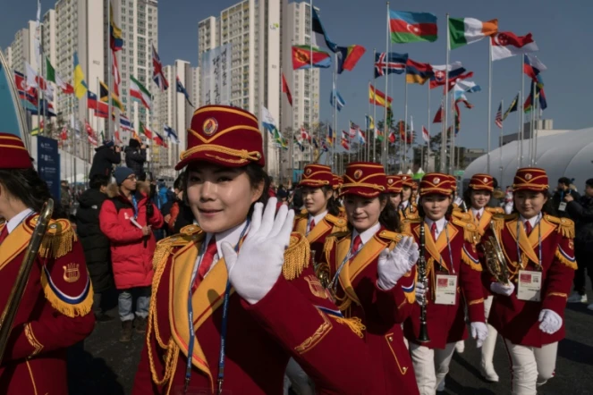 Les pom-pom girls nord-coréennes lors d'une cérémonie pour accueillir les athlètes nord-coréens au village olympique, le 8 février 2018 à Pyeongchang, en Corée du Sud