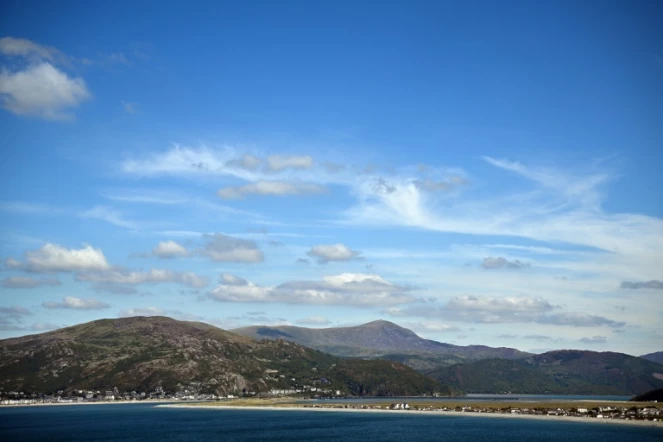 Photographie aérienne du village gallois de Fairbourne (Royaume-Uni) prise le 30 août 2022