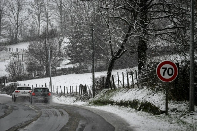 Quarante-neuf départements ont été placés à partir de jeudi matin par Météo-France en vigilance orange