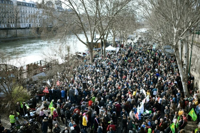 Une manifestation à Paris le 10 mars dernier pour garder les voies sur berge fermées à la circulation