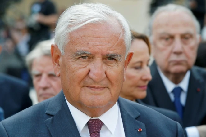 L'ancien Premier ministre Jean-Pierre Raffarin, aux Invalides à paris, le 5 juillet 2017