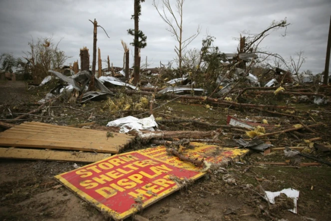 Les dégats causés par une tornade, à Mayflower, dans l'Arkansas, le 30 avril 2014