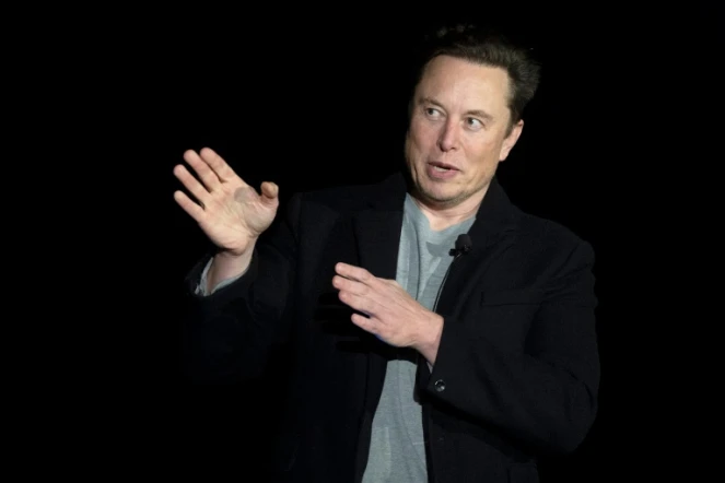 Elon Musk, patron de Tesla, le 10 février 2022 à Boca Chica, au Texas