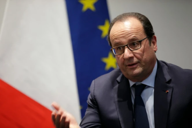 Le président François Hollande au Bourget le 30 novembre 2015