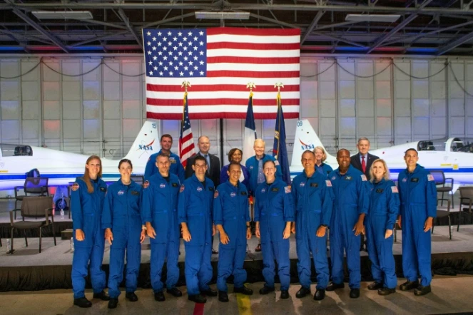 Les dix nouvelles recrues de la Nasa, qui suivront un entraînement de deux ans pour devenir astronautes, à Houston au Texas le 6 décembre 2021