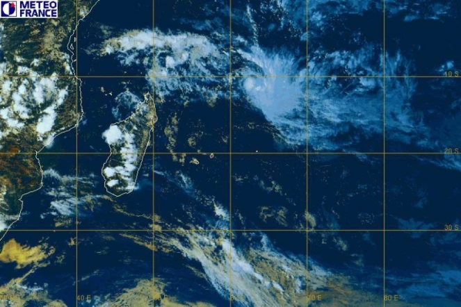 Lundi 21 décembre 2009

Photo satellite Météo France de David, nouvelle tempête tropicale modérée