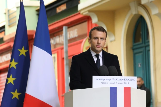 Le président Emmanuel Macron prononce un discours lors de l'hommage au préfet Claude Erignac le 6 février 2018 à Ajaccio