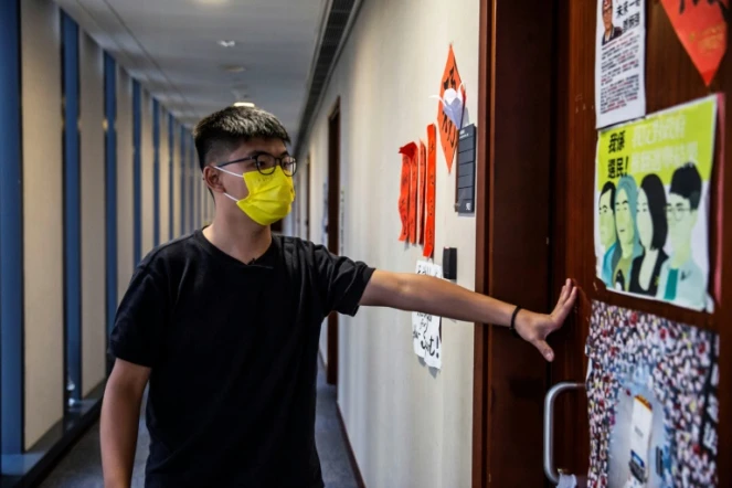 Le militant pro-démocratie Joshua Wong à Hong Kong dans un immeuble de bureau, le 3 septembre 2020 