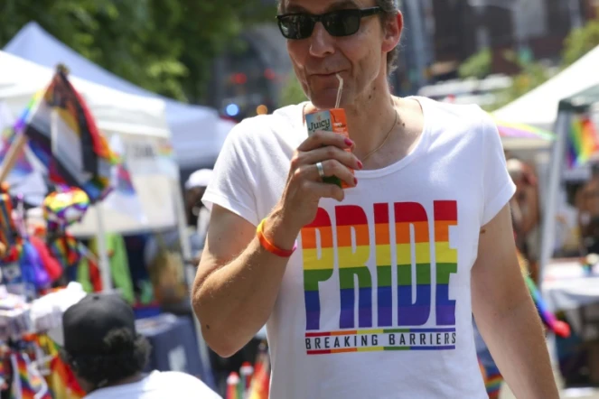 Un participant à la Harlem Pride de New York le 29 juin 2019