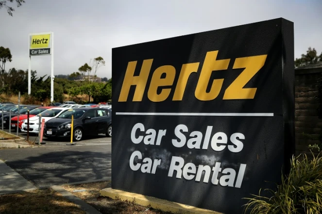 Un panneau Hertz dans le sud de San Franciso (Californie) le 8 août 2017 