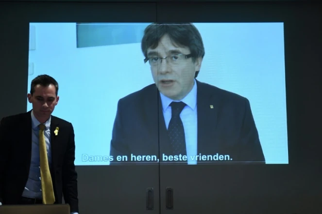 Le discours de Carles Puigdemont lors de la réception du nouvel an du parti nationaliste flamand belge Nouvelle Alliance flamande, le 30 janvier 2018 à Louvain