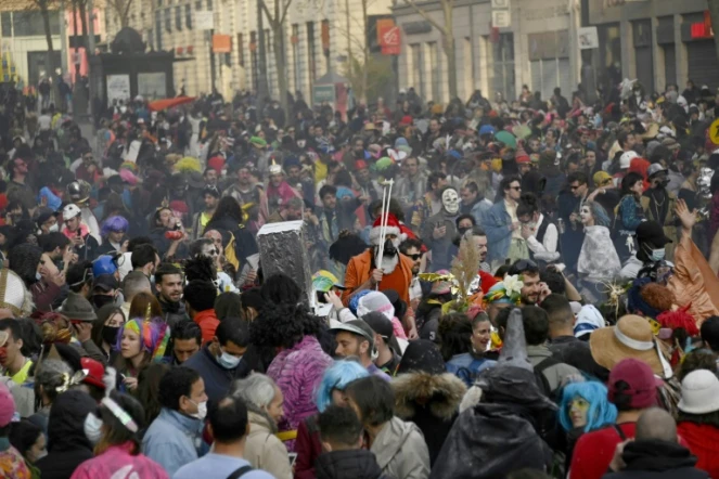 Carnaval non autorisé sur la Canebière, le 21 mars 2021 à Marseill
