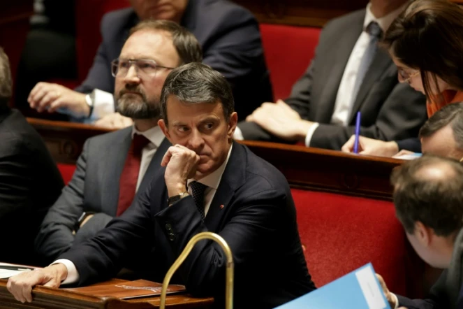 Le ministre des Outre-mer Manuel Valls lors d'une séance de questions au gouvernement à l'Assemblée, le 15 janvier 2025
