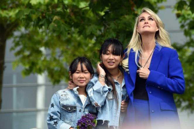 Laeticia Hallyday et ses filles Jade et Joy participent le 15 juin 2019 à l'inauguration d'une esplanade Johnny Hallyday à Toulouse
