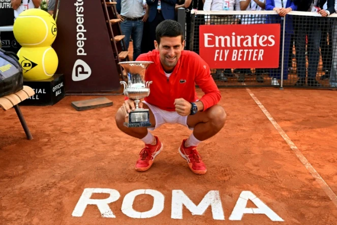Novak Djokovic vainqueur du Masters 1000 de Rome aux dépens de Stefanos Tsitsipas, le 15 mai 2022 au Foro Italico