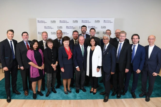 L'ancien maire de New York en compagnie de maires du monde entier venus au Sommet mondial pour l'action climatique à San Francisco, le 12 septembre 2018