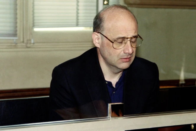 Jean-Claude Romand devant le tribunal de Bourg-en-Bresse, le 25 juin 1996
