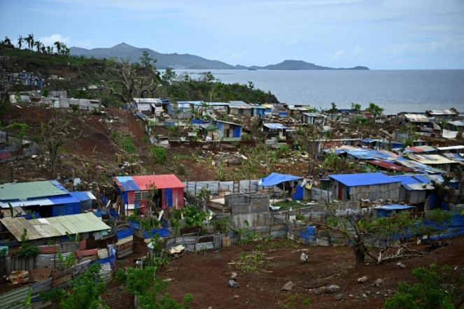 Les dégâts du cyclone Chido dans un bidonville à Kangani, à Mayotte, le 4 janvier 2025