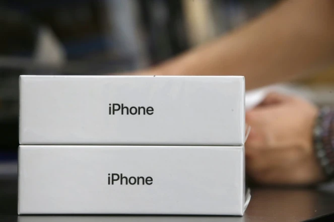 Apple a présenté ses excuses pour avoir délibérément ralenti certains de ses iPhones pour compenser le vieillissement de leur batterie et a baissé le coût du remplacement de celles-ci