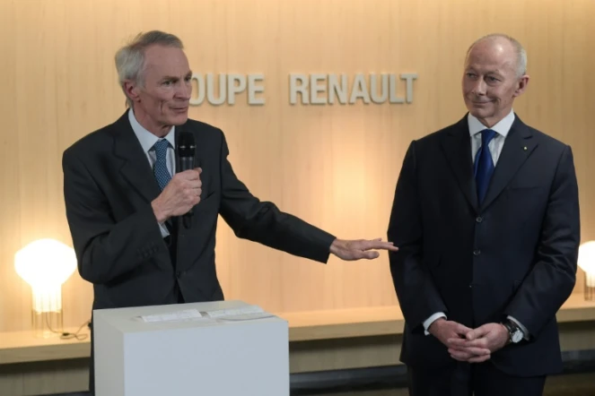 Le président de Renault Jean-Dominique Senard et son directeur général Thierry Bolloré à Boulogne-Billancourt au siège du groupe le 24 janvier 2019