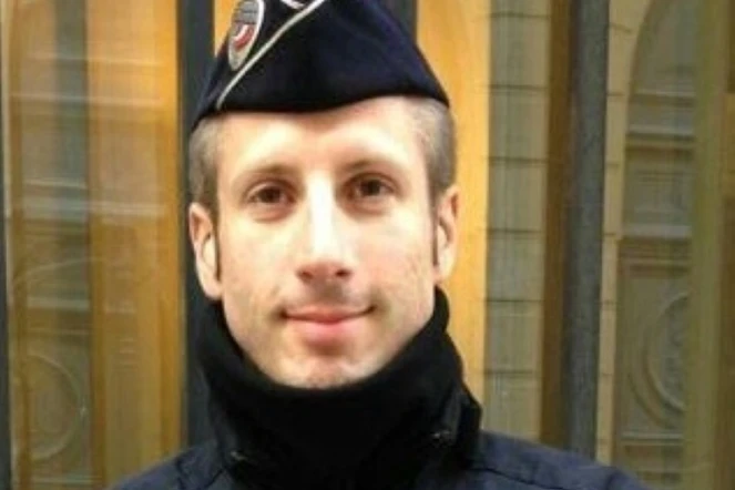 Xavier Jugelé a été abattu le 20 avril 2017 sur les Champs-Elysées à Paris