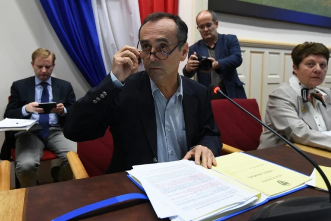 Le maire de Béziers, Robert Ménard, le 18 octobre 2016, lors d'un conseil municipal