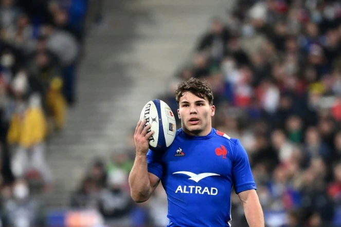 Antoine Dupont lors d'un test-match du XV de France contre la Nouvelle-Zélande le 20 novembre 2021 au Stade de France à Saint-Denis